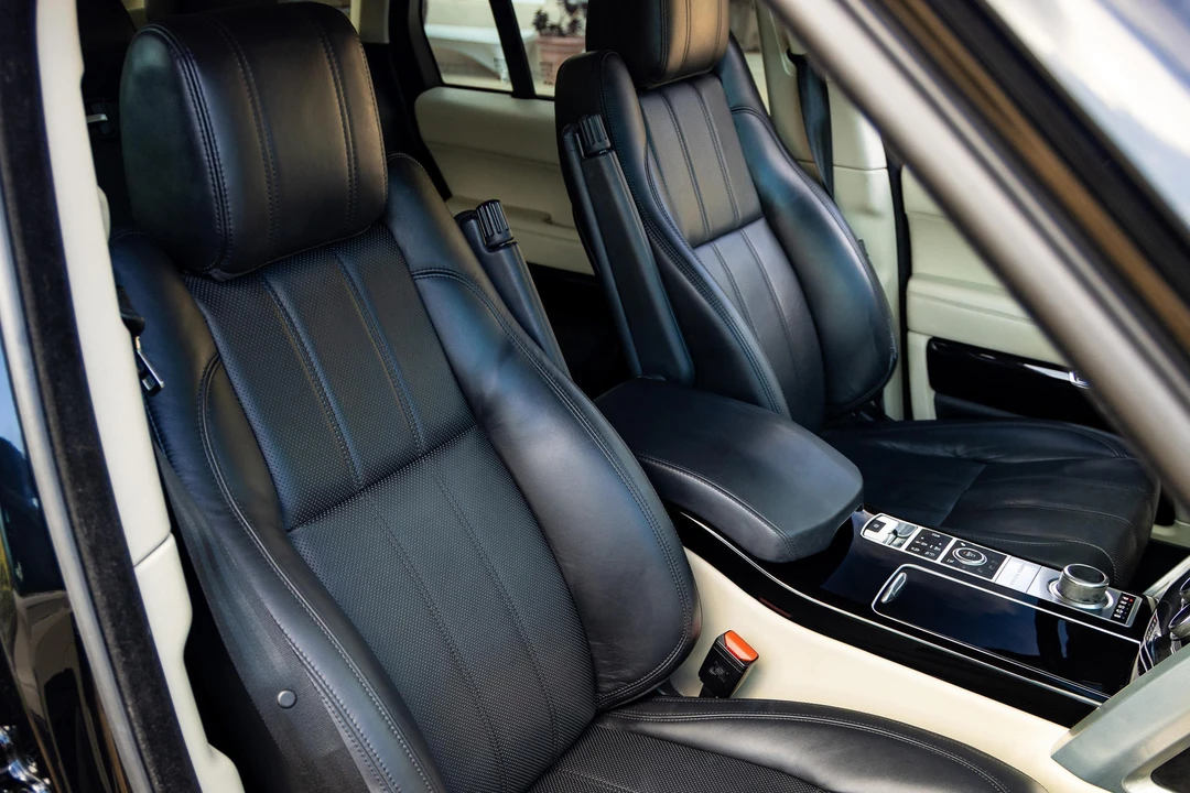 2014 Land Rover Range Rover L405 - Image 25 of 31