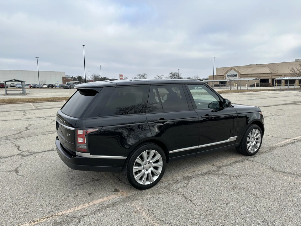 2014 Land Rover Range Rover L405 - Image 17 of 31