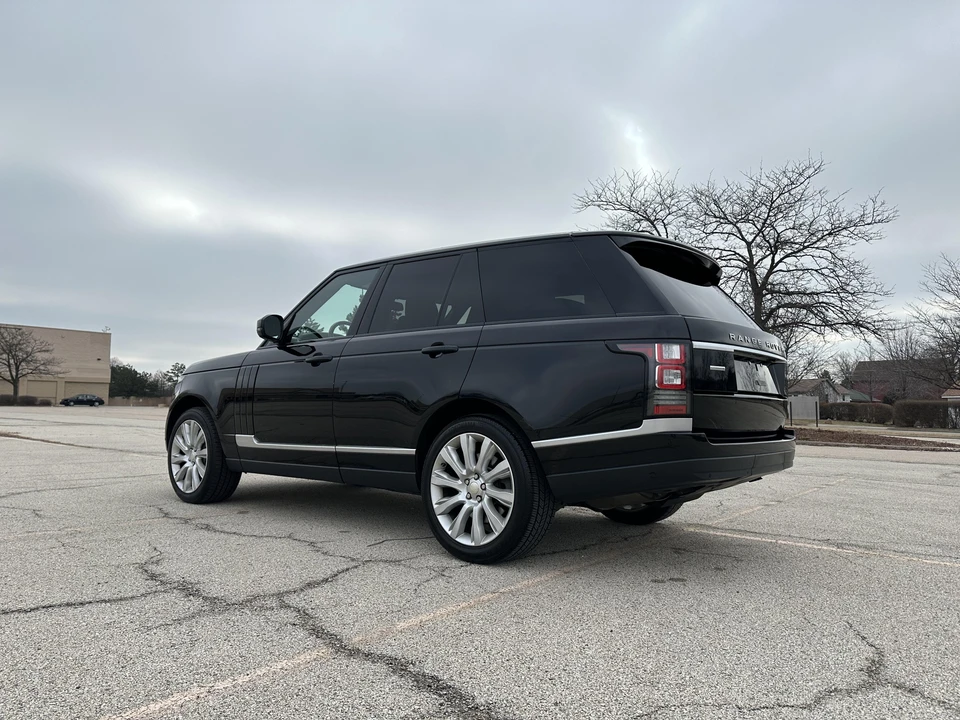 2014 Land Rover Range Rover L405 - Image 12 of 31