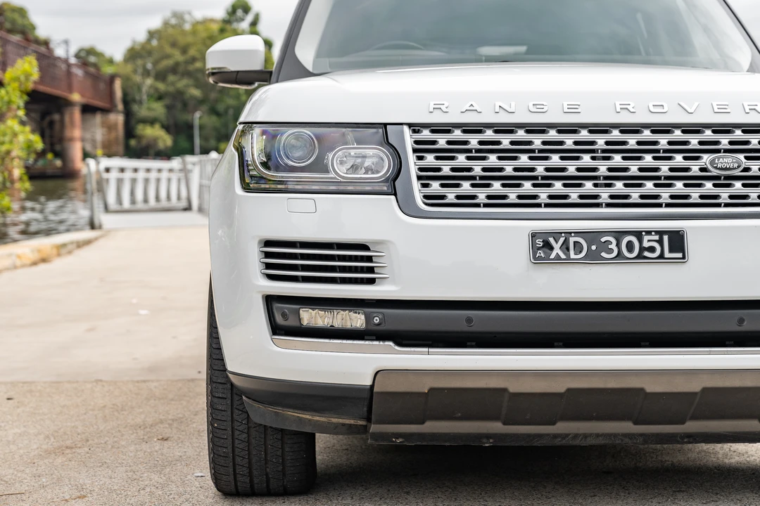 2014 Land Rover Range Rover L405 - Image 19 of 31