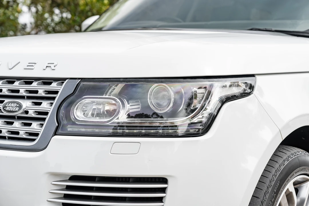 2014 Land Rover Range Rover L405 - Image 21 of 31