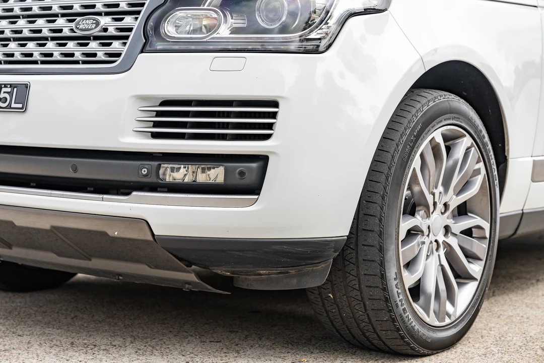 2014 Land Rover Range Rover L405 - Image 22 of 31