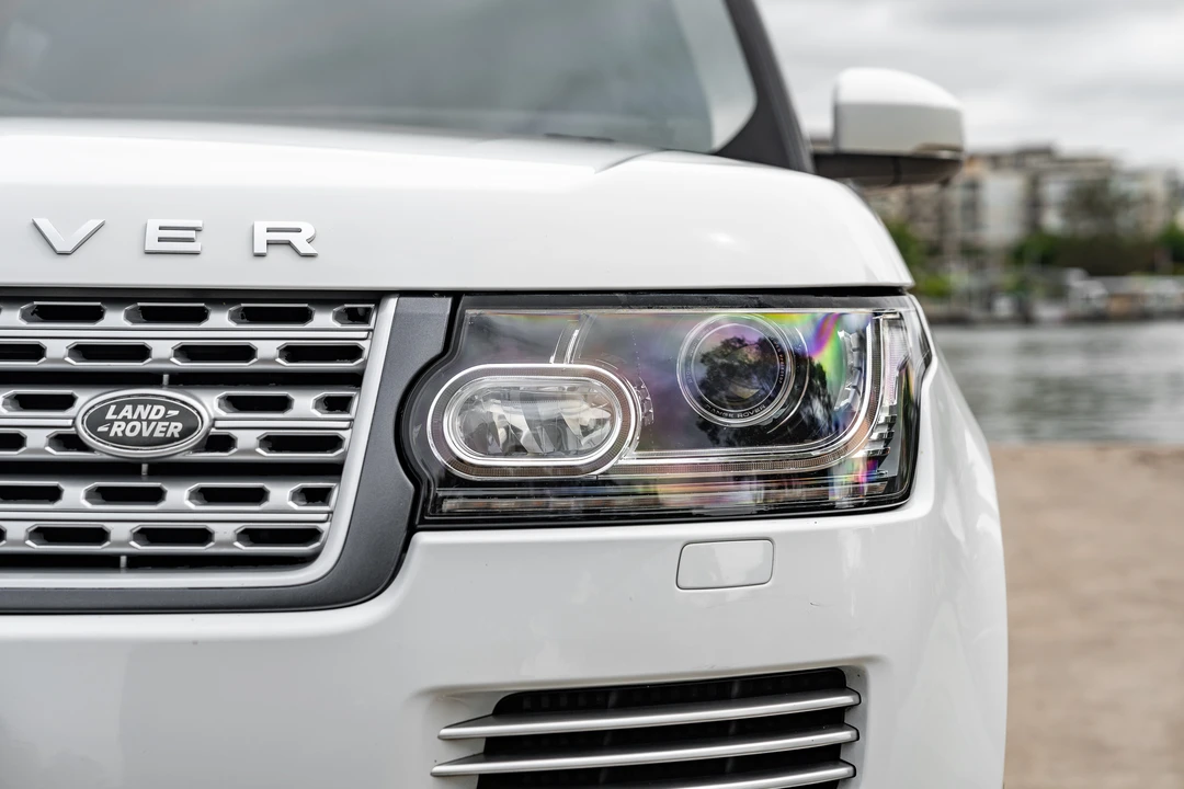 2014 Land Rover Range Rover L405 - Image 27 of 31