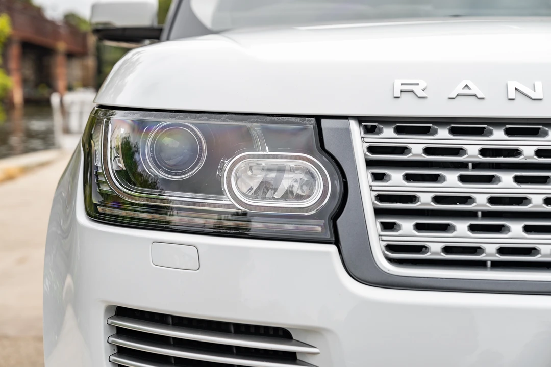 2014 Land Rover Range Rover L405 - Image 29 of 31