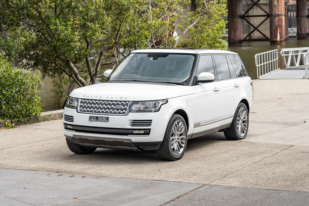 2014 Land Rover Range Rover L405 - Image 4 of 31