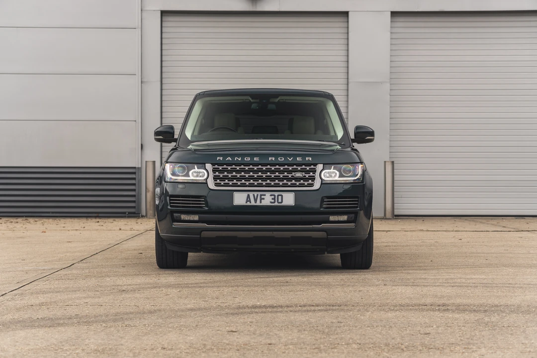2014 Land Rover Range Rover L405 - Image 3 of 31