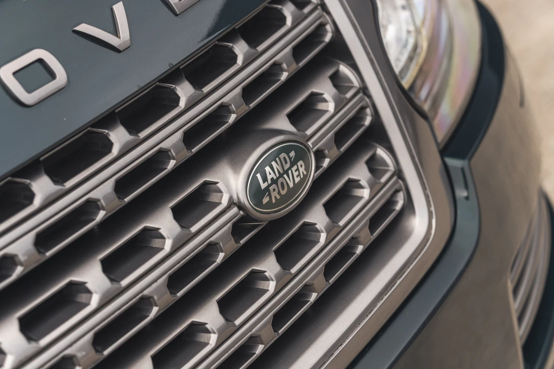 2014 Land Rover Range Rover L405 - Image 17 of 31