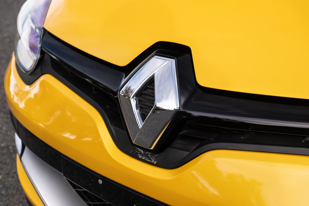2015 Renault Megane RS II 3rd Gen - Image 21 of 31