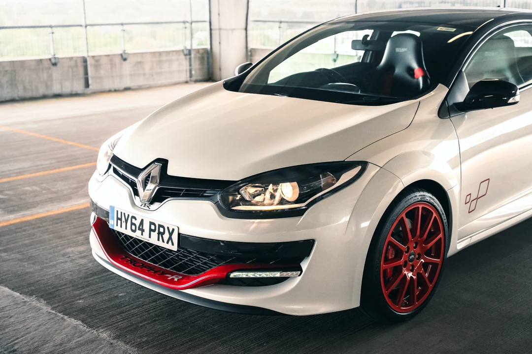 2015 Renault Megane RS II 3rd Gen - Image 21 of 31