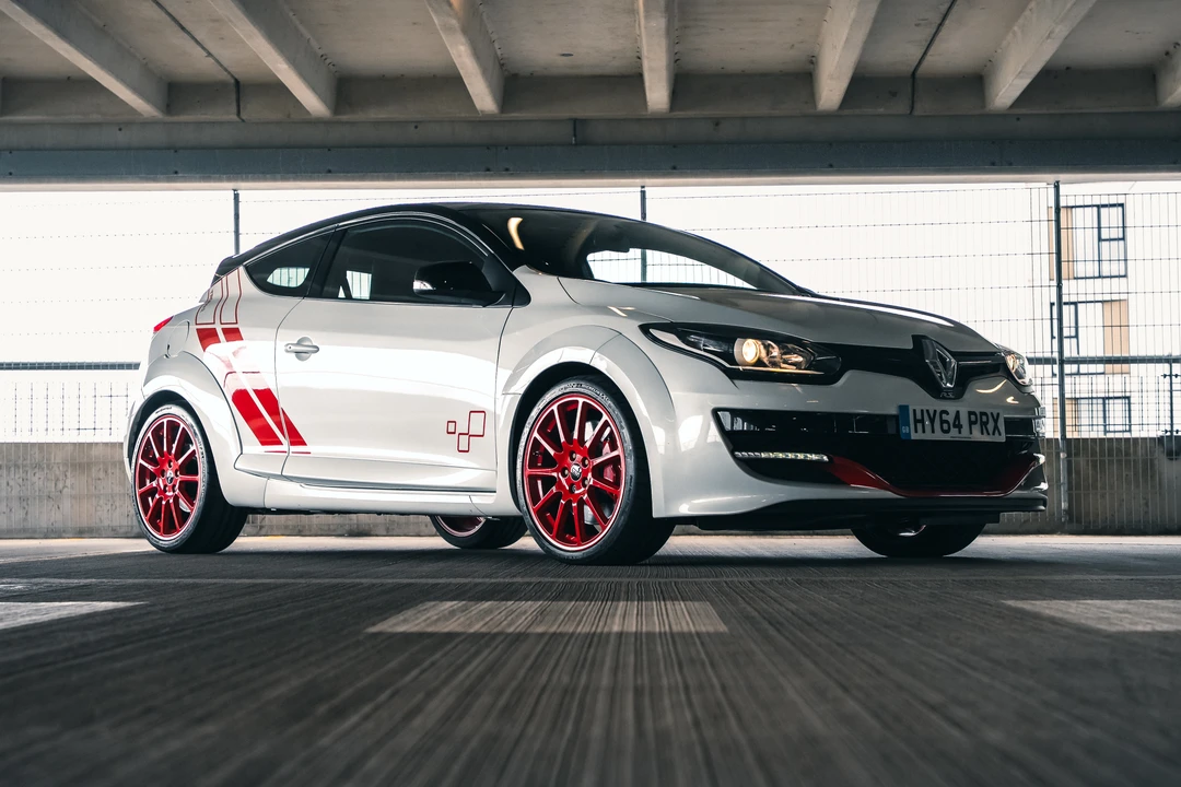 2015 Renault Megane RS II 3rd Gen - Image 3 of 31