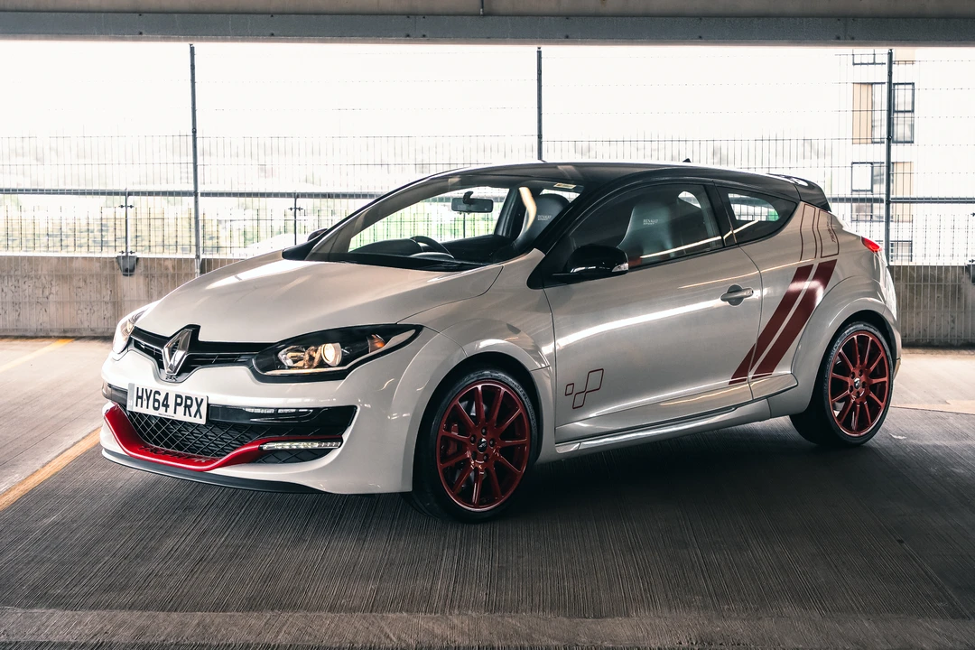 2015 Renault Megane RS II 3rd Gen - Image 17 of 31