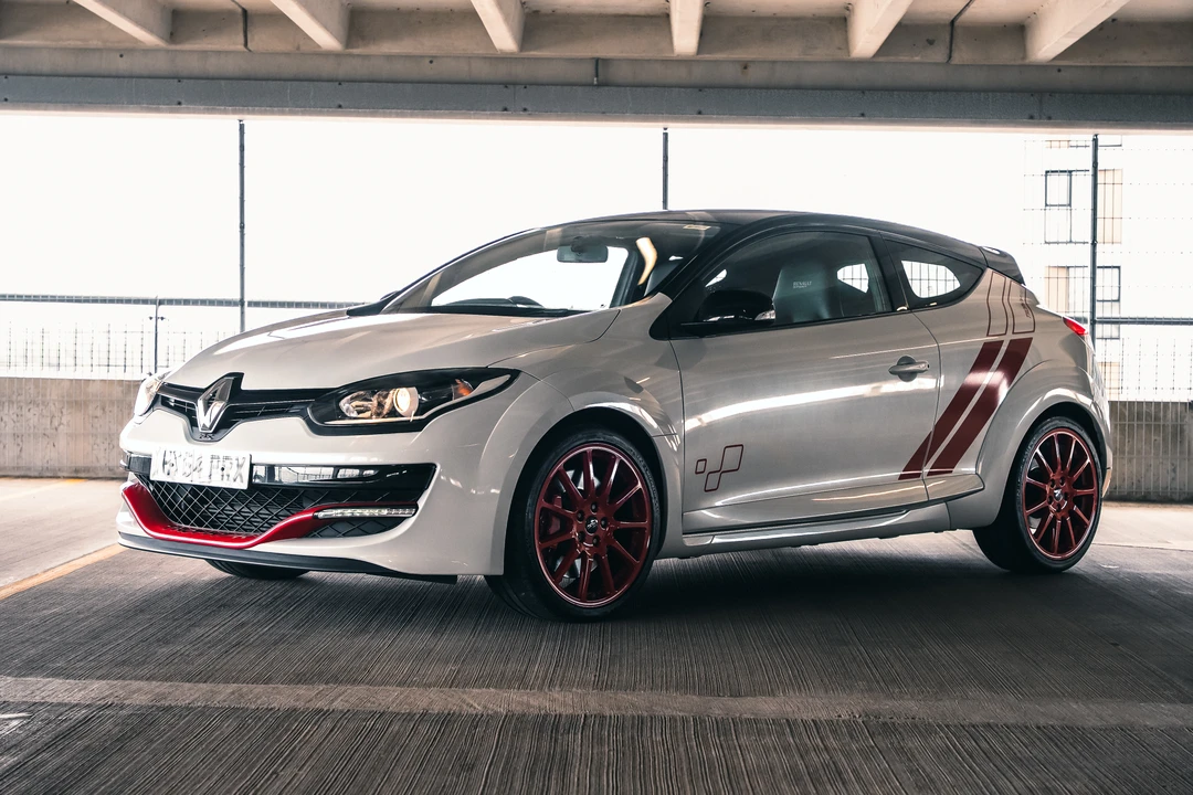 2015 Renault Megane RS II 3rd Gen - Image 9 of 31