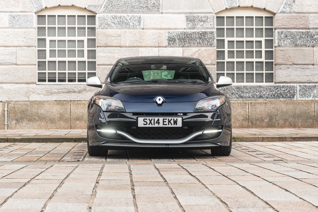 2014 Renault Megane RS II 3rd Gen - Image 2 of 31