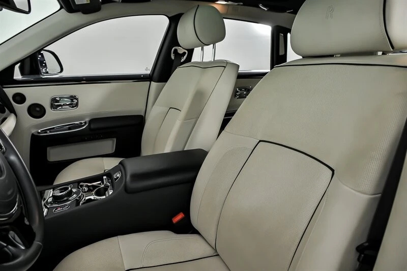 2014 Rolls-Royce - Image 22 of 31