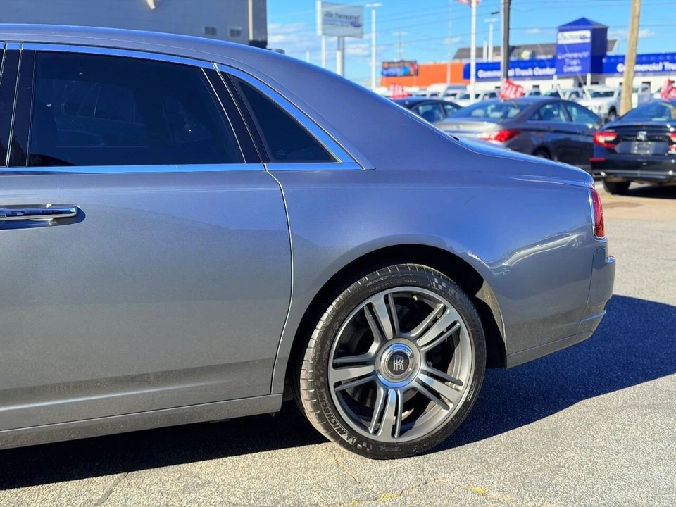 2014 Rolls-Royce Ghost 1st Gen - Image 12 of 21