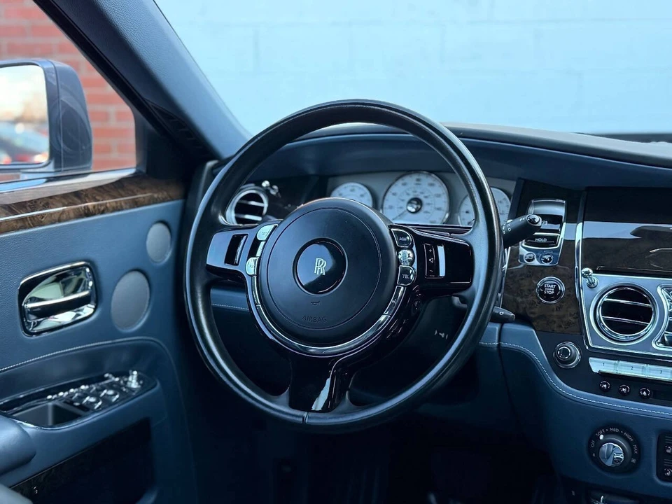2014 Rolls-Royce Ghost 1st Gen - Image 16 of 21