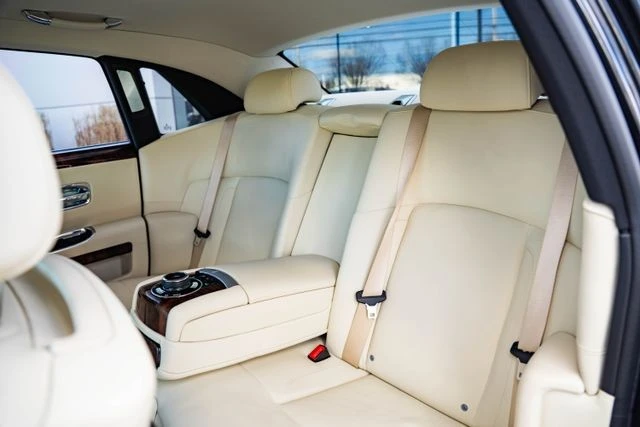 2014 Rolls-Royce Ghost 1st Gen - Image 30 of 31