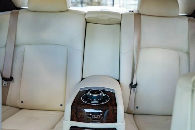2014 Rolls-Royce Ghost 1st Gen - Image 26 of 31