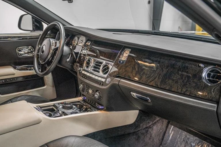 2014 Rolls-Royce Ghost Black Badge 1st Gen - Image 10 of 13
