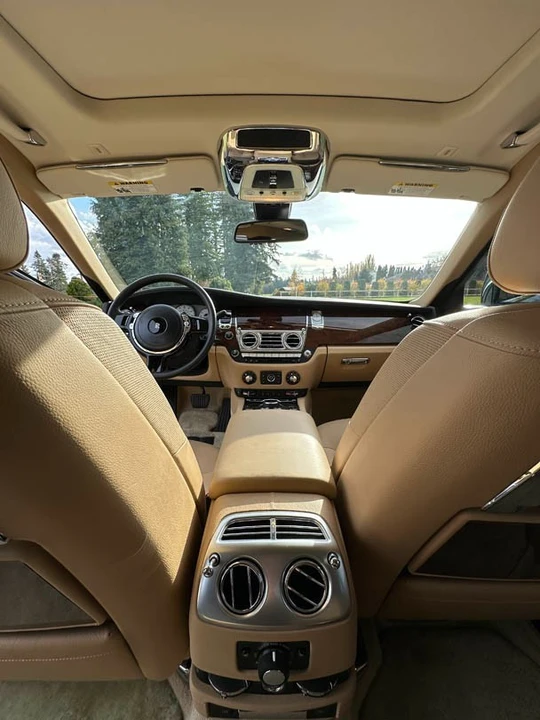 2014 Rolls-Royce Ghost 1st Gen - Image 18 of 21