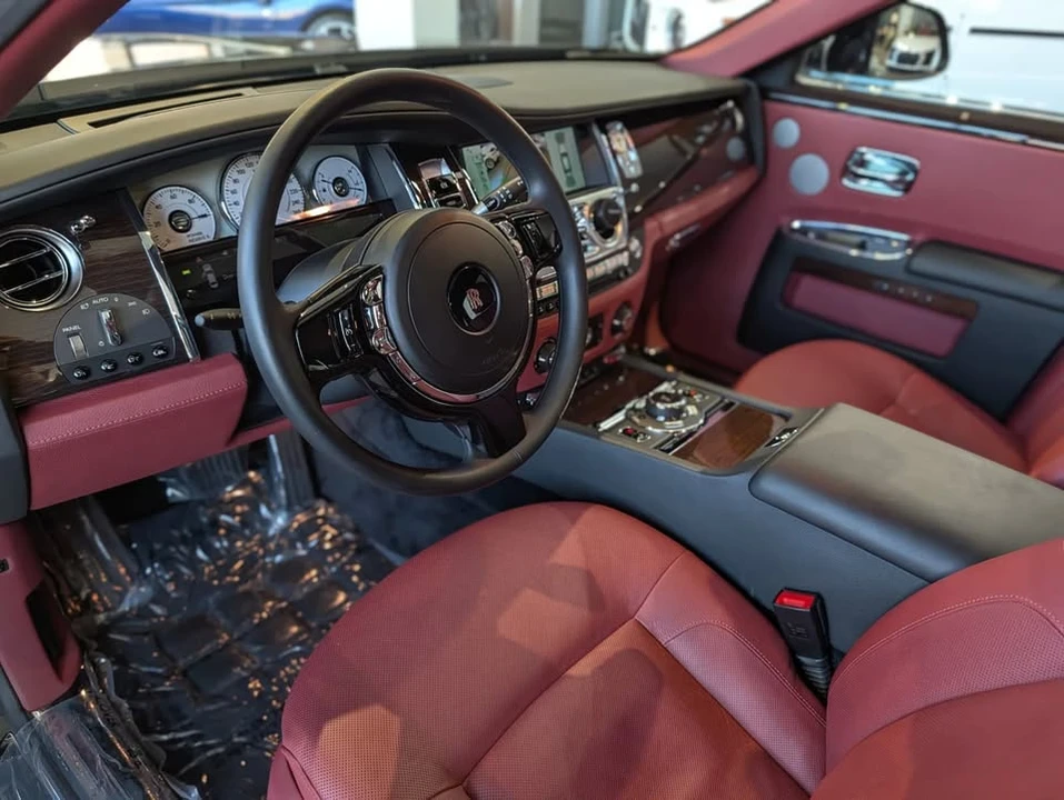 2014 Rolls-Royce Ghost 1st Gen - Image 19 of 20