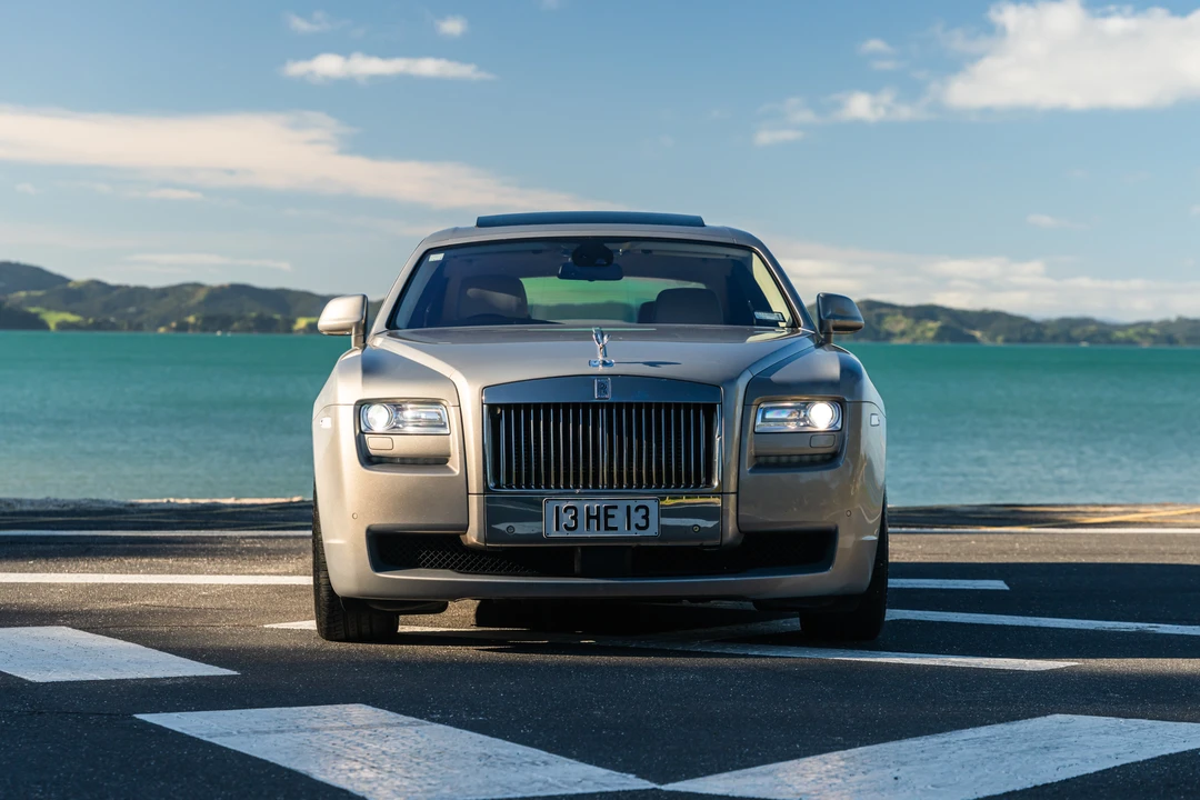 2014 Rolls-Royce Ghost 1st Gen - Image 2 of 31
