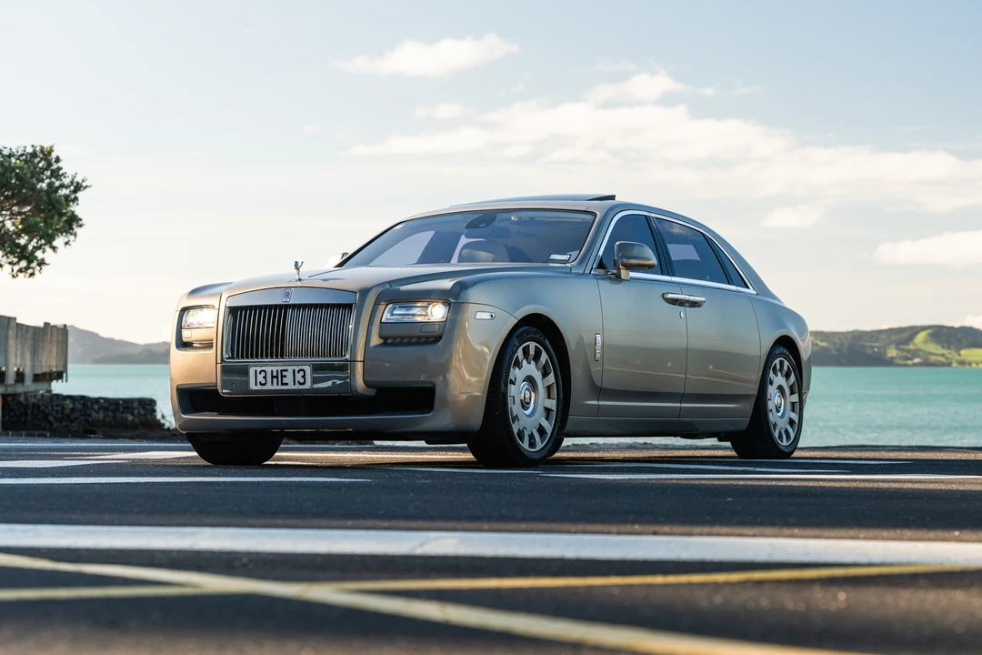 2014 Rolls-Royce Ghost 1st Gen - Image 9 of 31