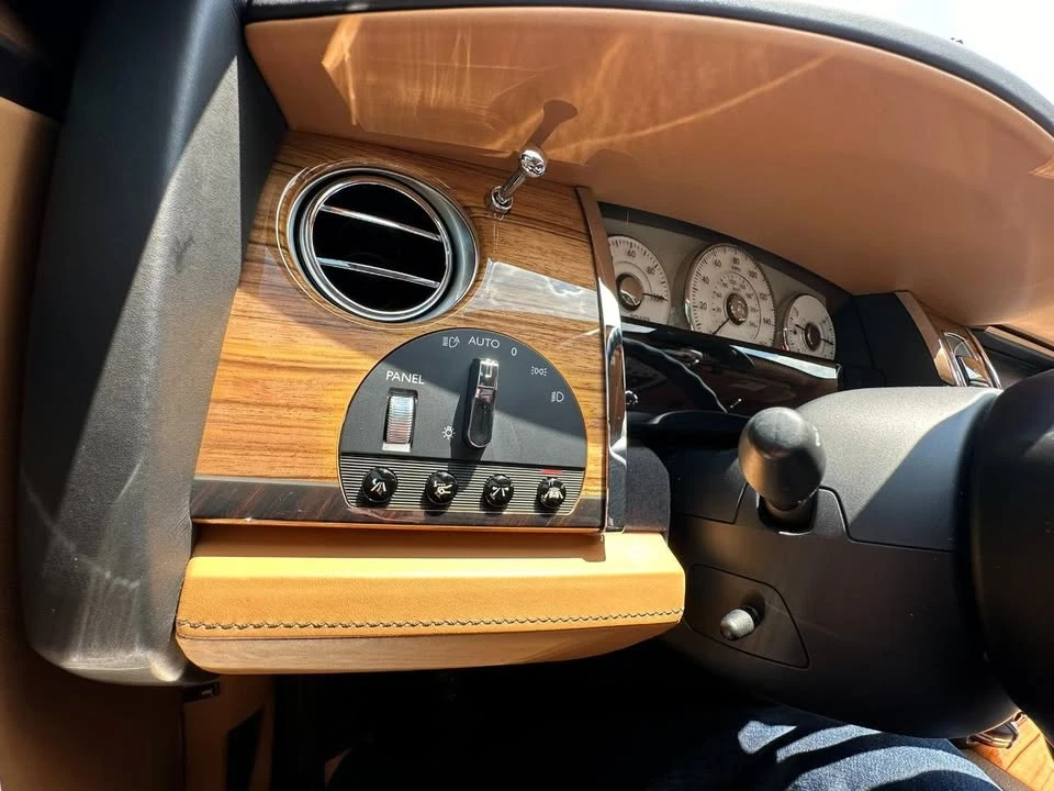 2014 Rolls-Royce Ghost 1st Gen - Image 20 of 20