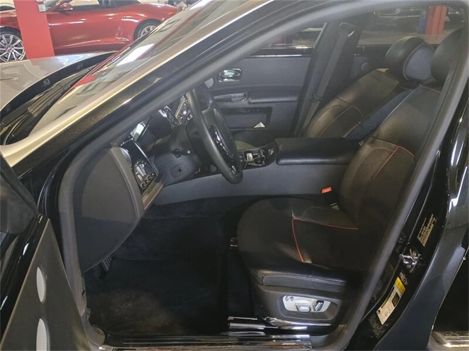 2014 Rolls-Royce Ghost 1st Gen - Image 16 of 31