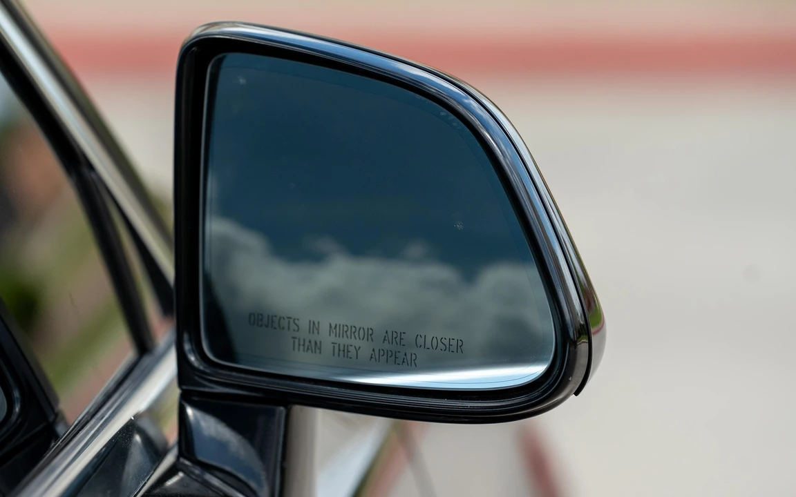 2014 Rolls-Royce Ghost 1st Gen - Image 28 of 31
