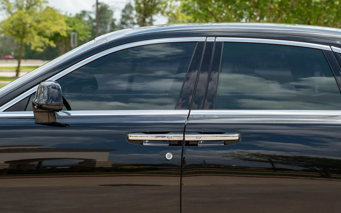 2014 Rolls-Royce Ghost 1st Gen - Image 18 of 31