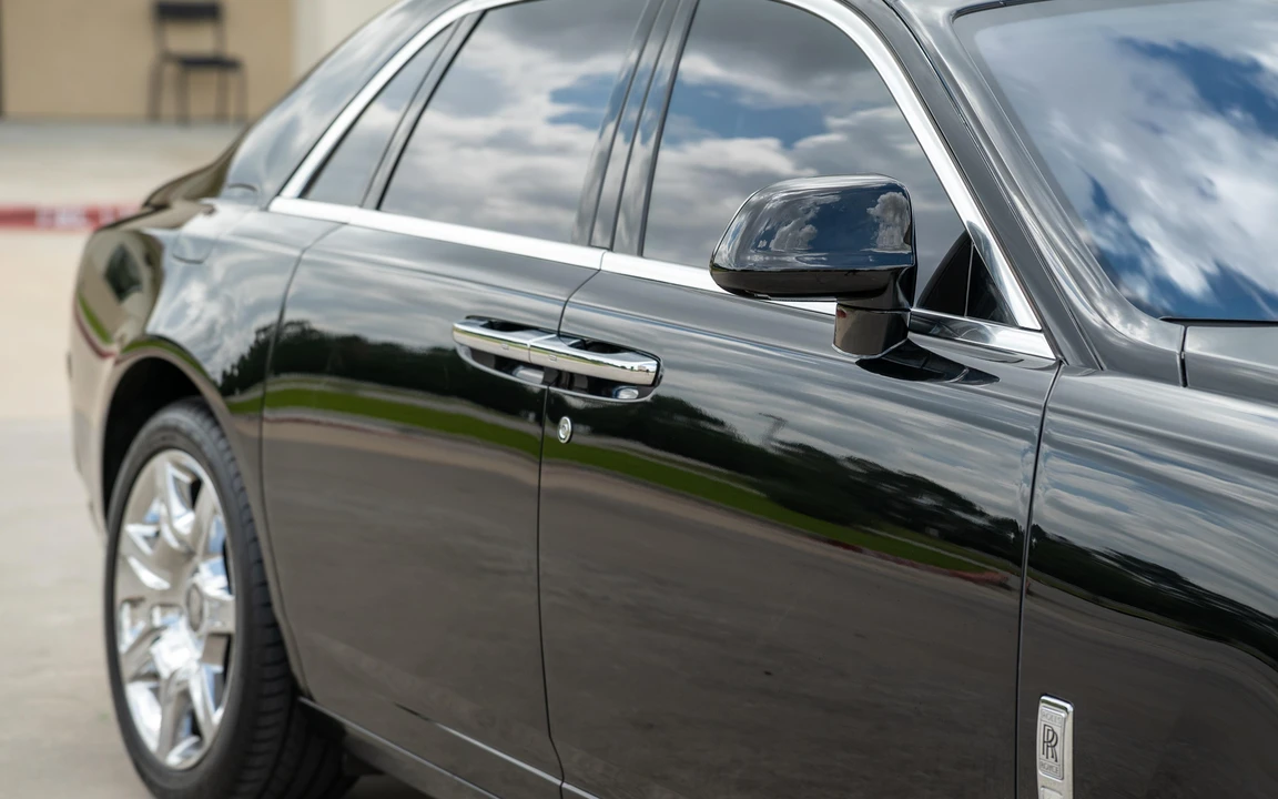 2014 Rolls-Royce Ghost 1st Gen - Image 27 of 31