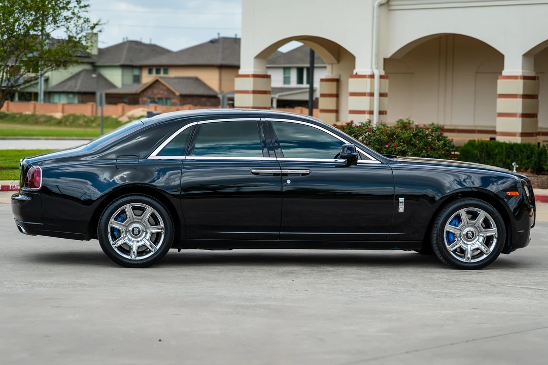 2014 Rolls-Royce Ghost 1st Gen - Image 3 of 31