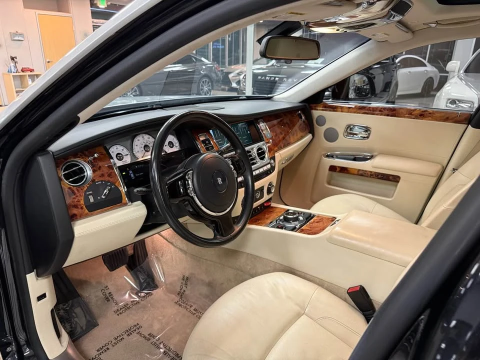 2014 Rolls-Royce Ghost 1st Gen - Image 14 of 19