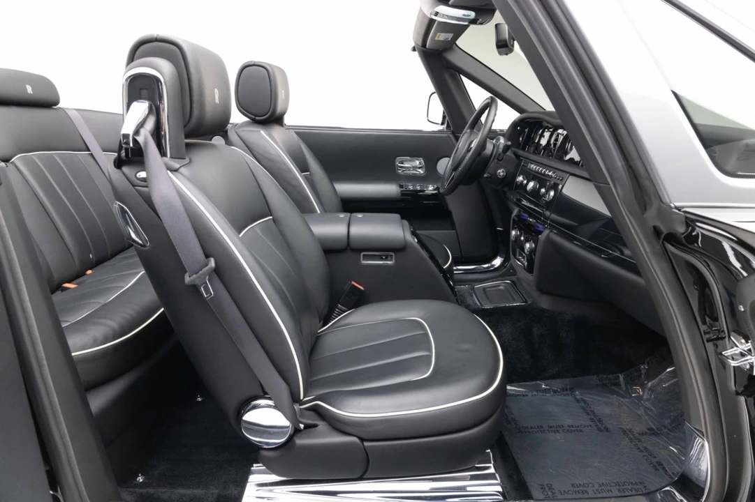 2014 Rolls-Royce Phantom VII - Image 18 of 31