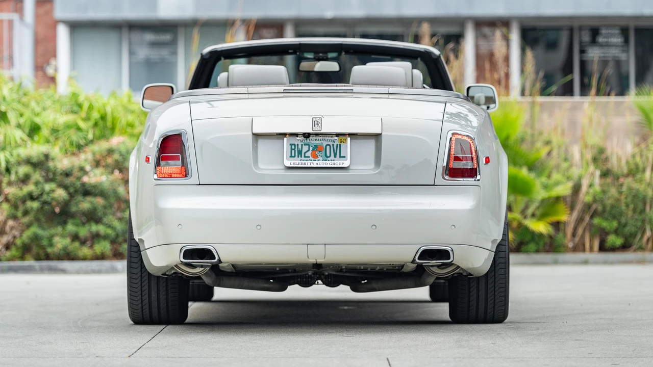2014 Rolls-Royce Phantom VII - Image 23 of 31