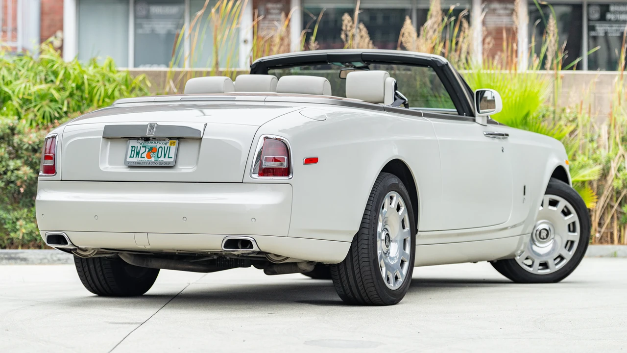 2014 Rolls-Royce Phantom VII - Image 5 of 31
