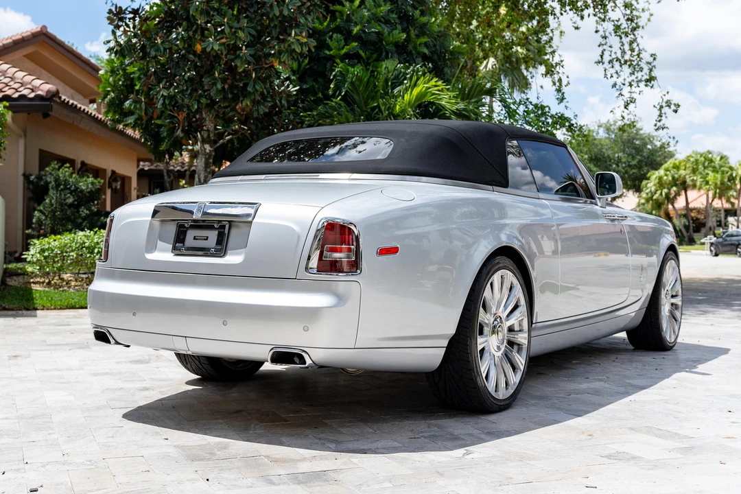2014 Rolls-Royce Phantom VII - Image 16 of 31