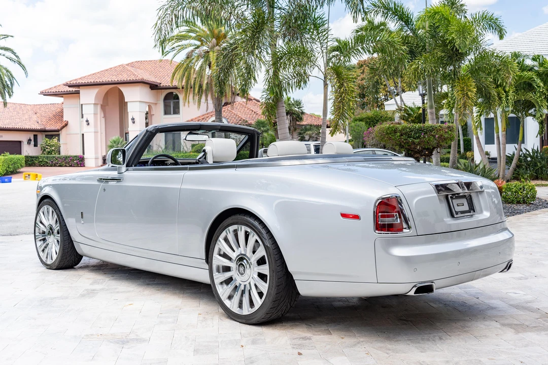 2014 Rolls-Royce Phantom VII - Image 11 of 31