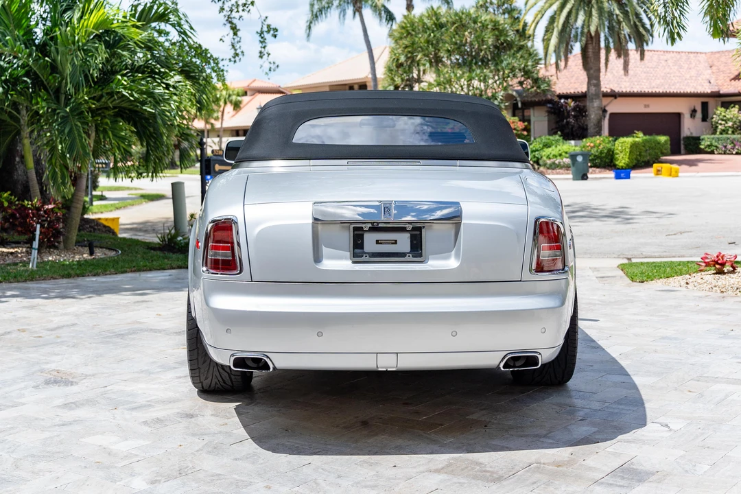 2014 Rolls-Royce Phantom VII - Image 14 of 31