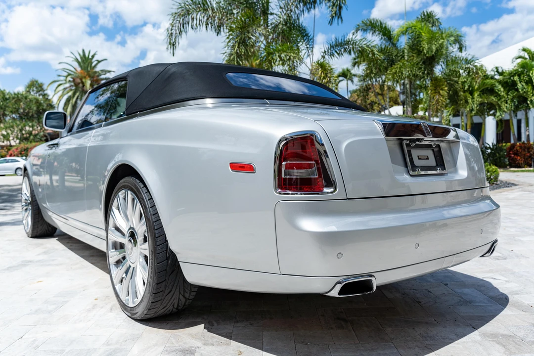 2014 Rolls-Royce Phantom VII - Image 13 of 31