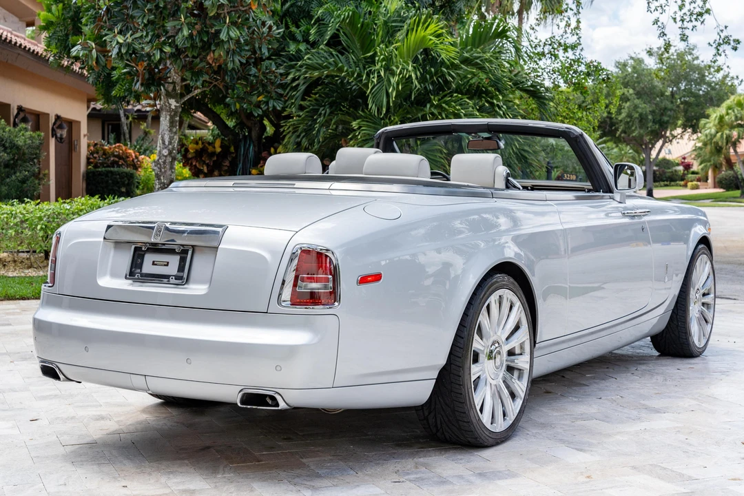 2014 Rolls-Royce Phantom VII - Image 4 of 31