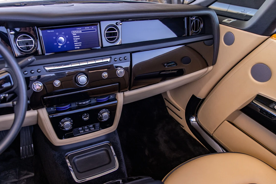 2014 Rolls-Royce Phantom VII - Image 21 of 31