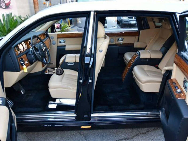 2014 Rolls-Royce Phantom VII - Image 2 of 12