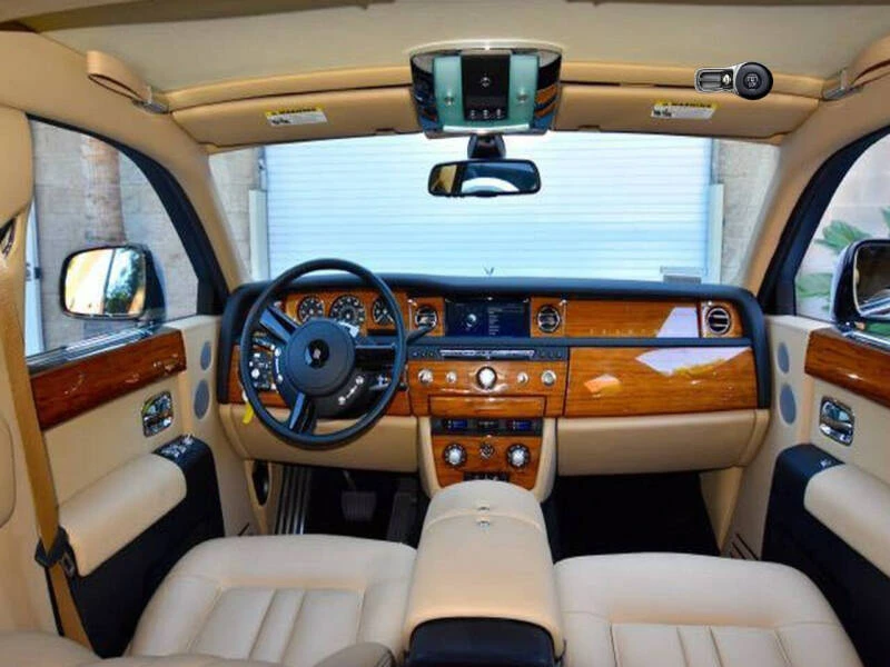 2014 Rolls-Royce Phantom VII - Image 8 of 12