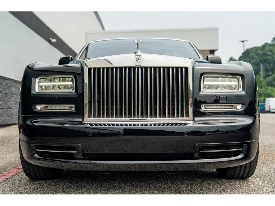 2014 Rolls-Royce Phantom VII - Image 2 of 31