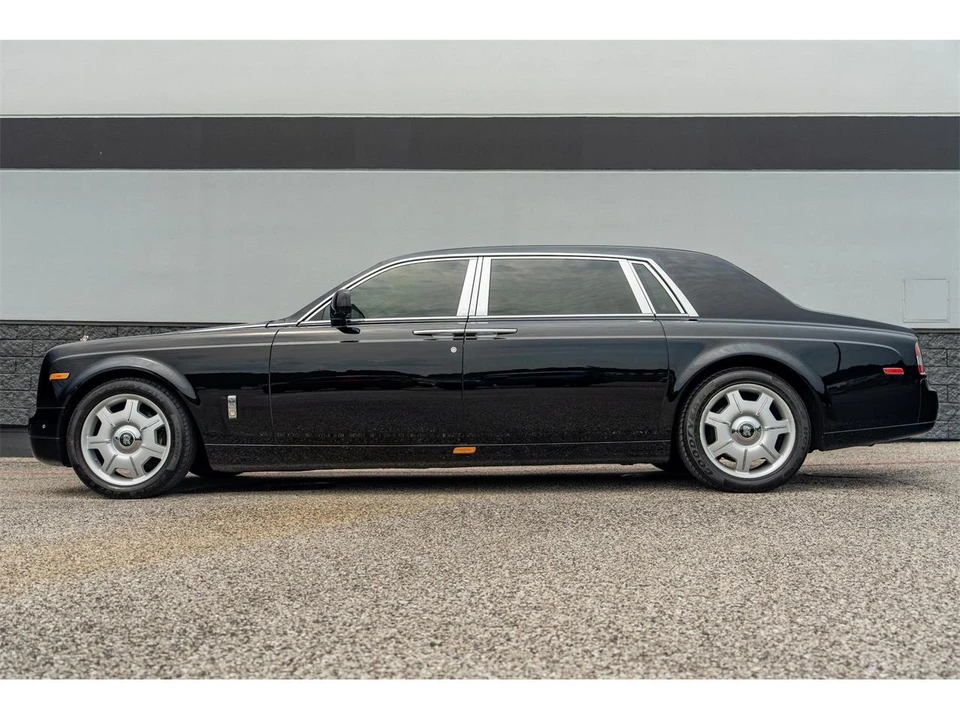 2014 Rolls-Royce Phantom VII - Image 8 of 31