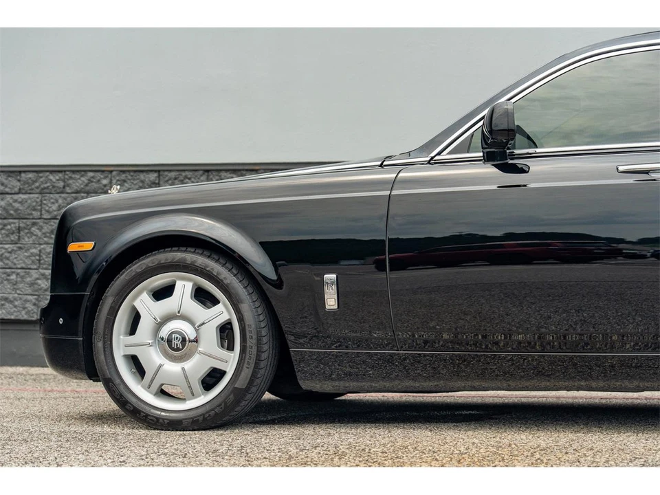 2014 Rolls-Royce Phantom VII - Image 23 of 31