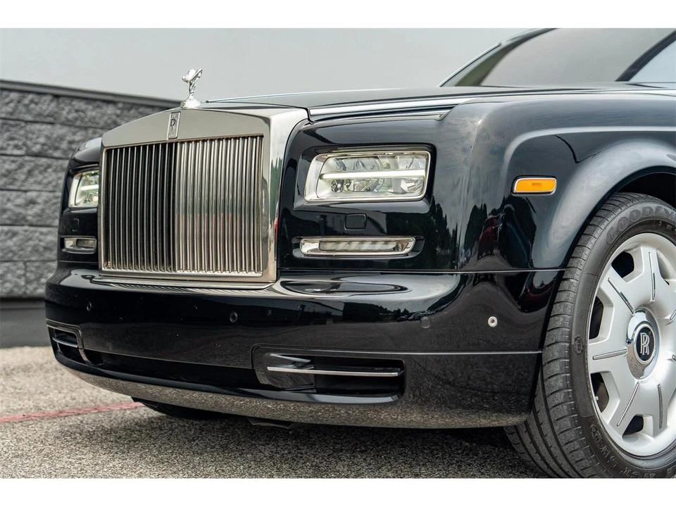 2014 Rolls-Royce Phantom VII - Image 18 of 31
