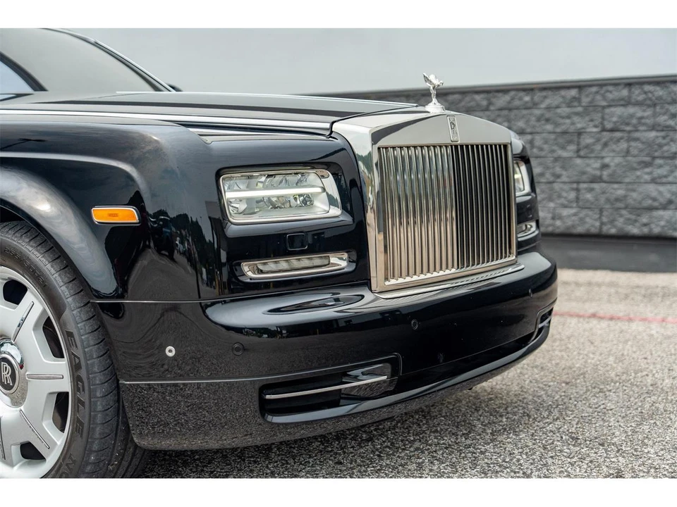 2014 Rolls-Royce Phantom VII - Image 25 of 31